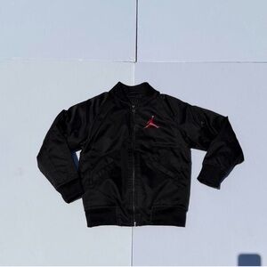 Stylish Jordan Kids' Jacket - Perfect for Young Fans!